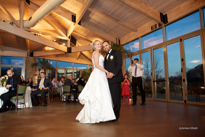 Wedding at Riverview Country Club by Armen Elliott Photography